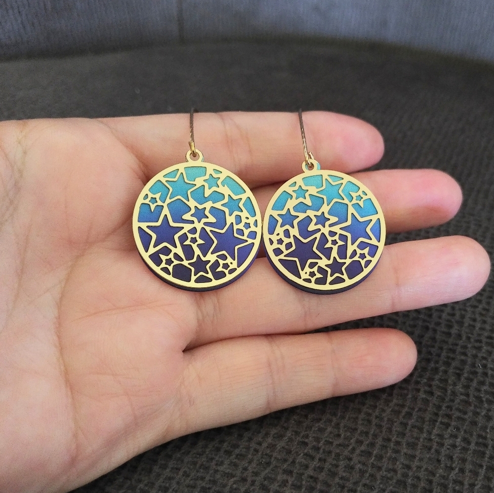bella jack Laser Cut Star⭐ Disc📀 Earrings